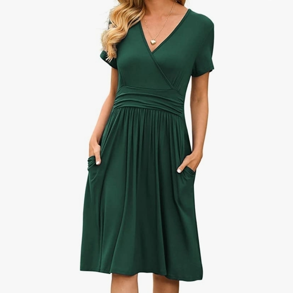 Ouges Casual Short Sleeve V-Neck Dress with Pockets in Dark Green Size S